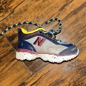New balance toddler 4c